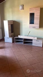 Parete attrezzata soggiorno moderna color legno