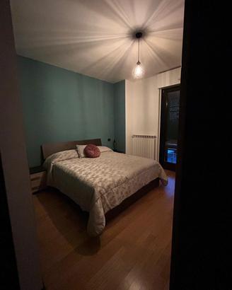 Camera da letto “Giada”.