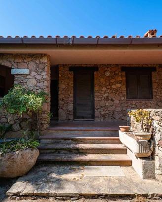 Esclusiva villa indipendente nel cuore di San Teod