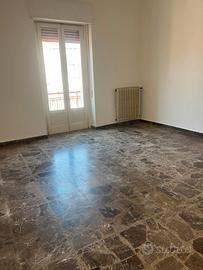 Appartamento a maruggio (ta)