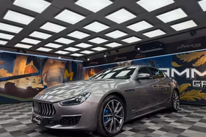 Maserati Ghibli L4 330 CV MHEV Granlusso (182)