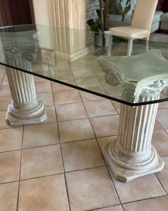 Tavolo design in cristallo con colonne stile greco