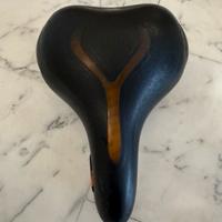 Sellino comodo in gel