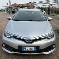 Toyota AURIS Hybrid 1.8 cambio automatico