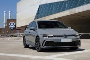 VOLKSWAGEN Golf 1.5 eTSI 130 CV EVO ACT DSG R-Li