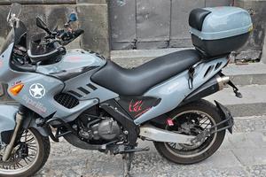 Aprilia pegaso 650 del 2003 -