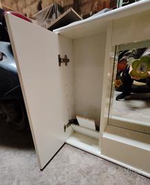 Pensile bagno con specchio 