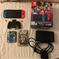 Nintendo Switch OLED + Crash Bandicoot + Accessori
