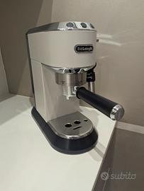 Macchinetta caffè DeLonghi Dedica 