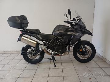 Benelli TRK 502X