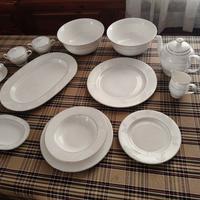 servizio piatti Royal Bone China 
