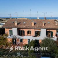 APPARTAMENTO IN VIA PRIVATA