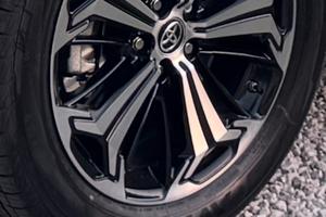 Cerchi Toyota RAV4 19 + Yokohama 235/55 R19