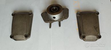 coperchi testata con cuscinetto Ducati 900 ,SS, IE