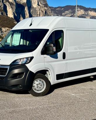 Peugeot Boxer 33 2.2 BlueHDi 140 S&S PLM-TM Furgon