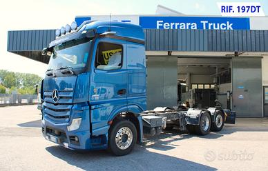 MERCEDES-BENZ ACTROS 2551 MOTRICE A TELAIO