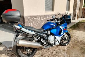 Suzuki GSX 560 F