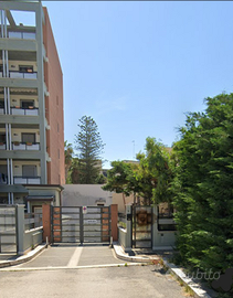 Box auto di 56 mq zona via Corato