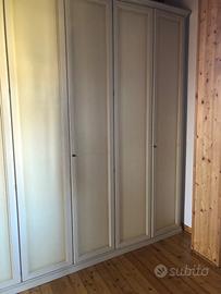armadio 6 ante.