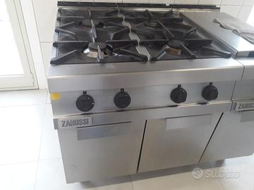 cucina professionale Zanussi 