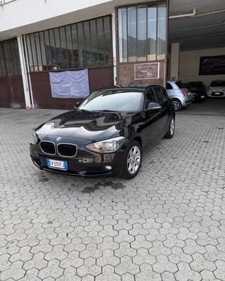 Bmw 114 114d 5p. Unique