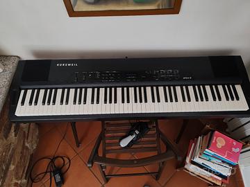 Kurzweil 
SPS4-8 digital piano da palco 88 tasti 