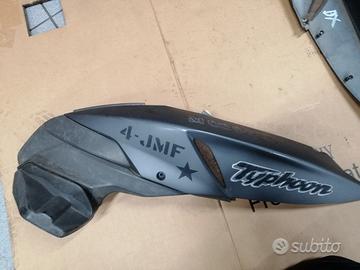 Fiancata post sx Piaggio typhoon