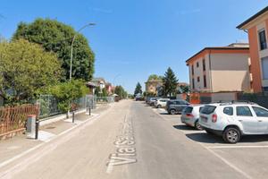 TRILOCALE con GIARDINO PRIVATO e BOX