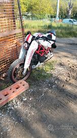 ducati Monster 600