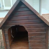 Cuccia per cani taglia grande in legno