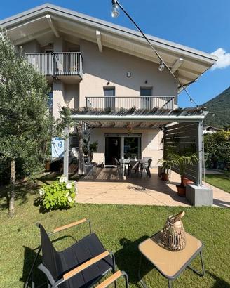 Ala- Villa Bifamiliare