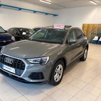 Audi Q3 35 2.0 TDI quattro S tronic 10000 km TETTO