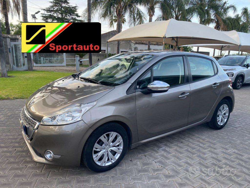 Peugeot 208 1° serie