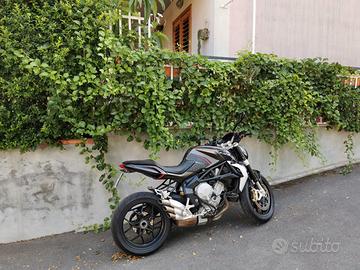 MV Agusta Brutale 675 - 2012