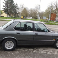 Vendo Bmw E28 520 I