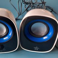 SISTEMA ALTOPARLANTI 2.0

POTENZA 4Watt 

MEDIACOM