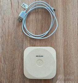 Caricabatterie a base wireless universale