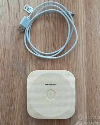 Caricabatterie a base wireless universale