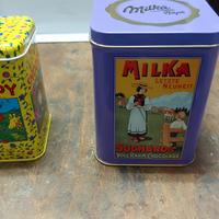 scatole di latta Snoopy e Milka