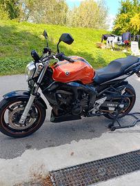 Yamaha FZ6 - 2006