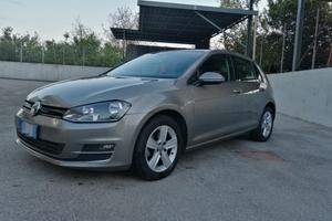 Volkswagen golf 7 benzina/metano 