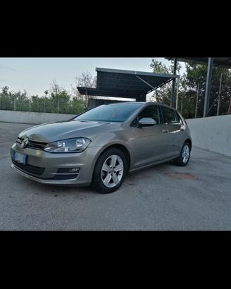 Volkswagen golf 7 benzina/metano 