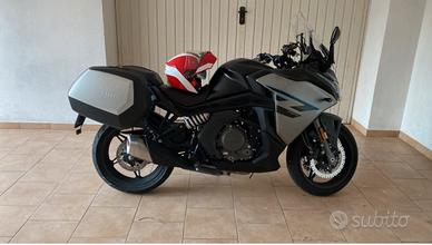 Cf moto 650 gt