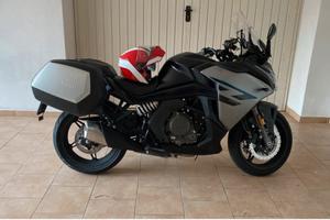 Cf moto 650 gt