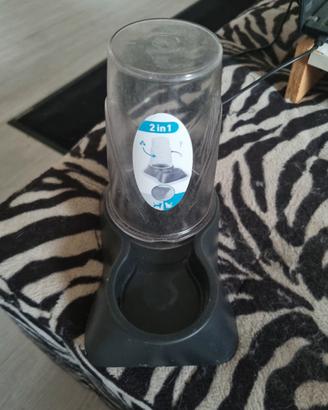 dispenser acqua gatti
