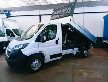 Peugeot Boxer 335 140 hp ribaltabile trilaterale