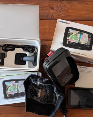 Tom tom Go 520 wi fi + Givi porta Tom Tom