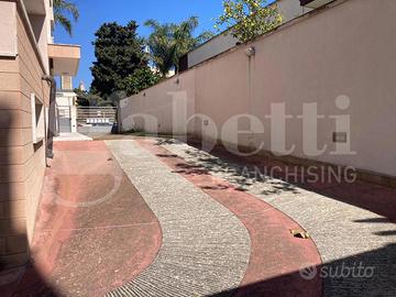 Box/Posto auto Brindisi [SG411VRG]