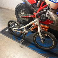 CLEAN S18 TRIAL BIKE BAMBINO