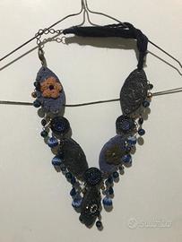 Collana in tessuto